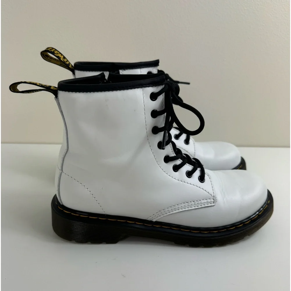 Dr. Martens White Combat Boots Zavala Youth‎ Size 5